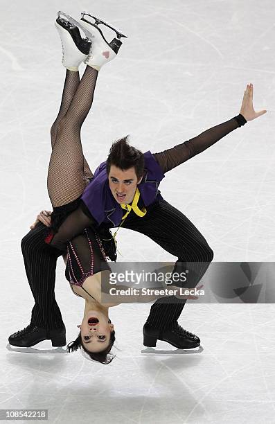 Madison Chock and Greg Zuerlein compete in the Championship Free Dance during the U.S. Figure Skating Championships at the Greensboro Coliseum on...