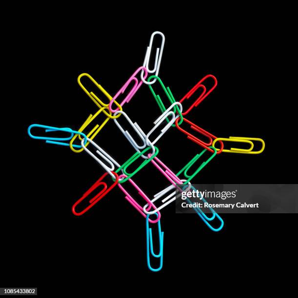 Interlinking Paper Clips Linking Paper Clips Photos and Premium High Res Pictures - Getty Images