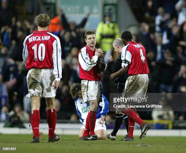Oleg Luzhny of Arsenal is sent off by referee Dermot Gallagher during the match between Blackburn Rovers and Arsenal in the FA Barclaycard...