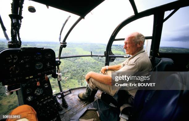 Haroun Tazieff in Cameroon on August 01st, 1986.