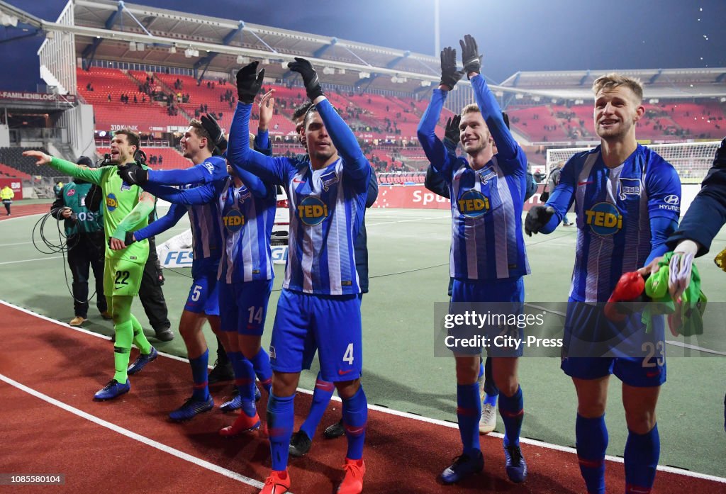 1 FC Nuernberg v Hertha BSC - Bundesliga