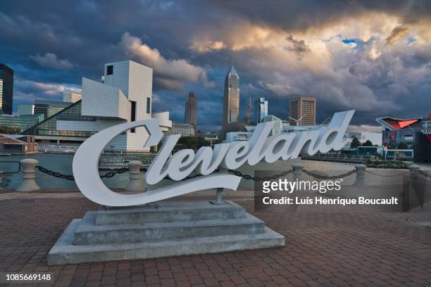 cleveland & sunset - cleveland ohio stock pictures, royalty-free photos & images