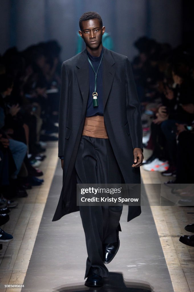 Dunhill London : Runway - Paris Fashion Week - Menswear F/W 2019-2020