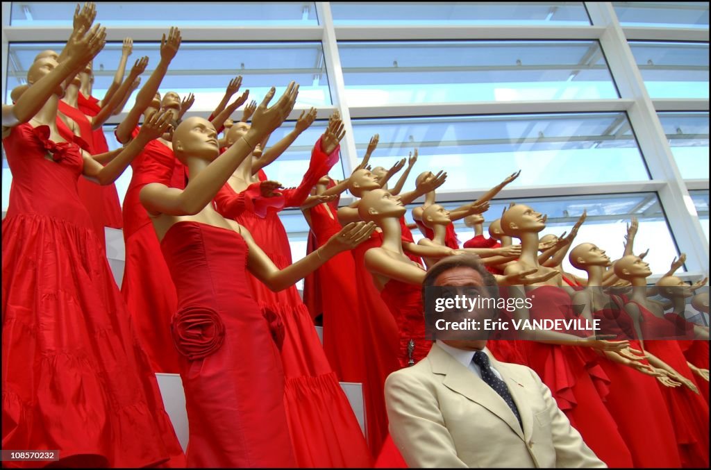 Italian fashion designer Valentino celebrates 45 years of activity :exhibition at the Ara Pacis Museum in Rome, Italy on July 06, 2007.