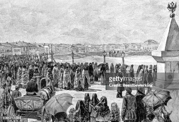 ilustraciones, imágenes clip art, dibujos animados e iconos de stock de procesión en la ilustración de tomsk 1895 'la tierra y su gente' - parade