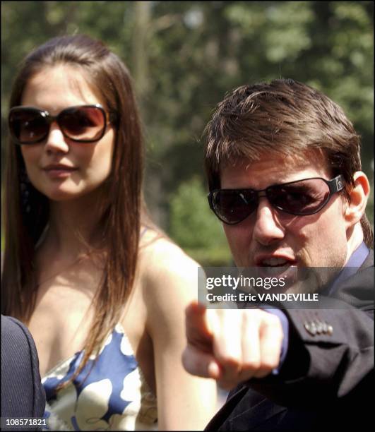 Cruise's publicist and sister Lee Anne DeVette said that Tom Cruise and Katie Holmes have been dating for a few weeks. The pair are together in Rome,...