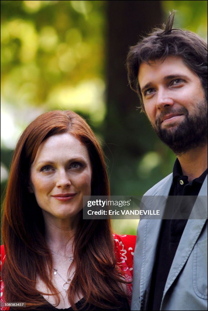 U.S actress Julianne Moore and husband director Bart Freundlich in Rome, Italy on September 12, 2006.