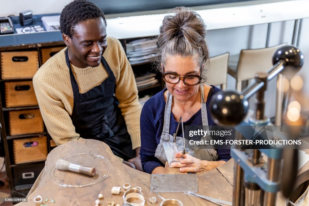 Goldsmith workshop and retail shop led by independent master craftsman of African origin