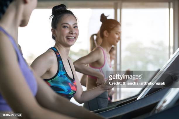 62 Treadmill Funny Photos and Premium High Res Pictures - Getty Images