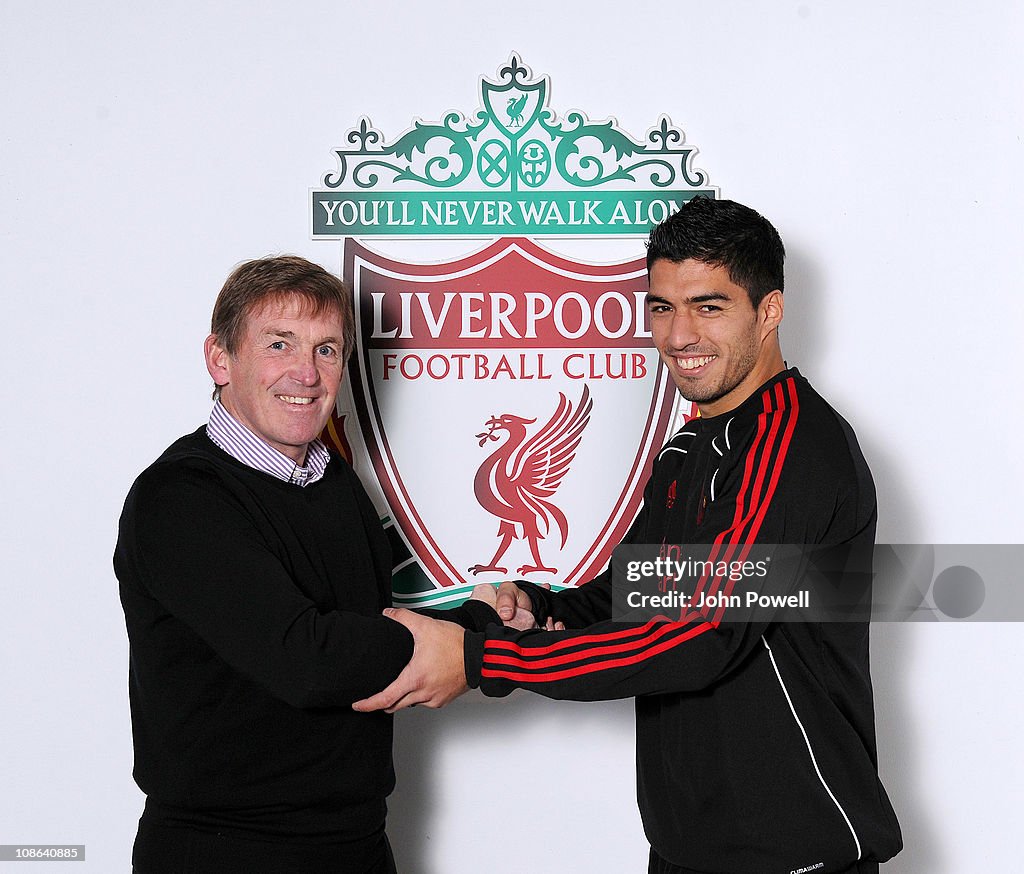 Luis Suarez Signs For Liverpool FC