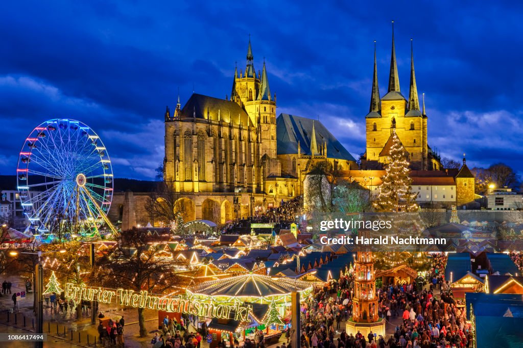 View to lighted Christmas market at old town square, Erfurt, Thuringia, Germany