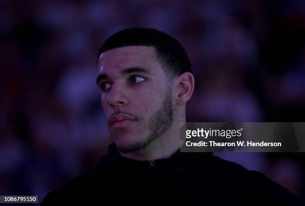 Lonzo Ball of the Los Angeles Lakers stands for the National Anthem prior to the start of an NBA basketball game against the Golden State Warriors at...