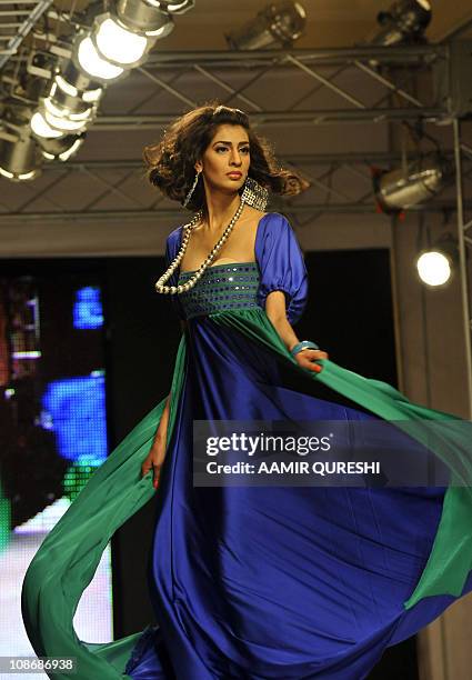 Deeba Rizvi Deeba Photos and Premium High Res Pictures - Getty Images