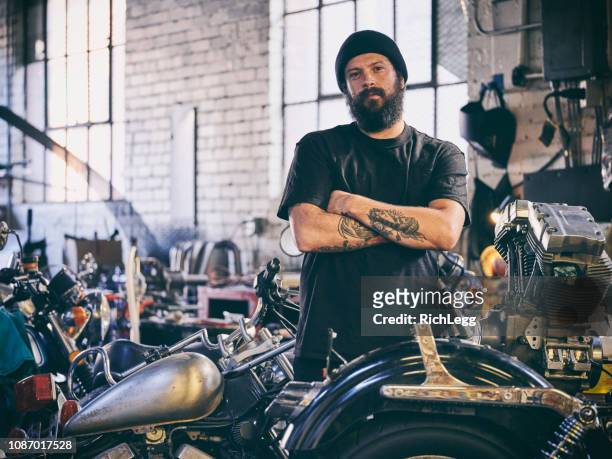 retro motorfiets monteur - biker stockfoto's en -beelden