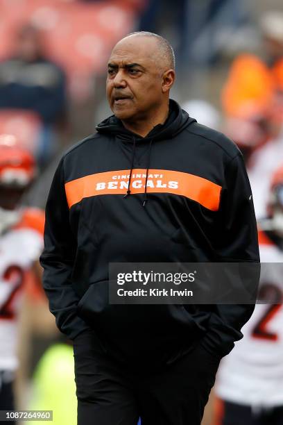Head Coach Marvin Lewis of the Cincinnati Bengals walks on the field during warmups prior to the start of the game against the Cleveland Browns at...