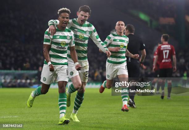 Scott Sinclair of Celtic celebrates after he scores his team's second goal during the Ladbrokes Scottish Premiership match between Celtic and St...