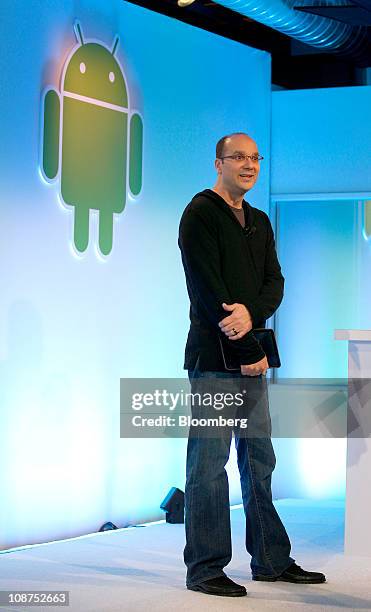 Android Inc. Creator 26 Google Previews New Android 3 0 Honeycomb Operating System Stock ...