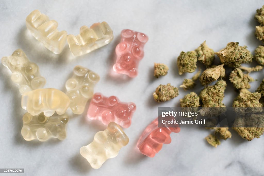 Marijuana and gummy bear edibles