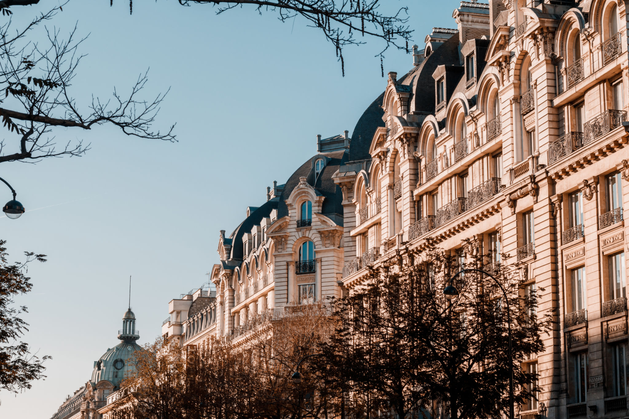 parisian apartment decor
