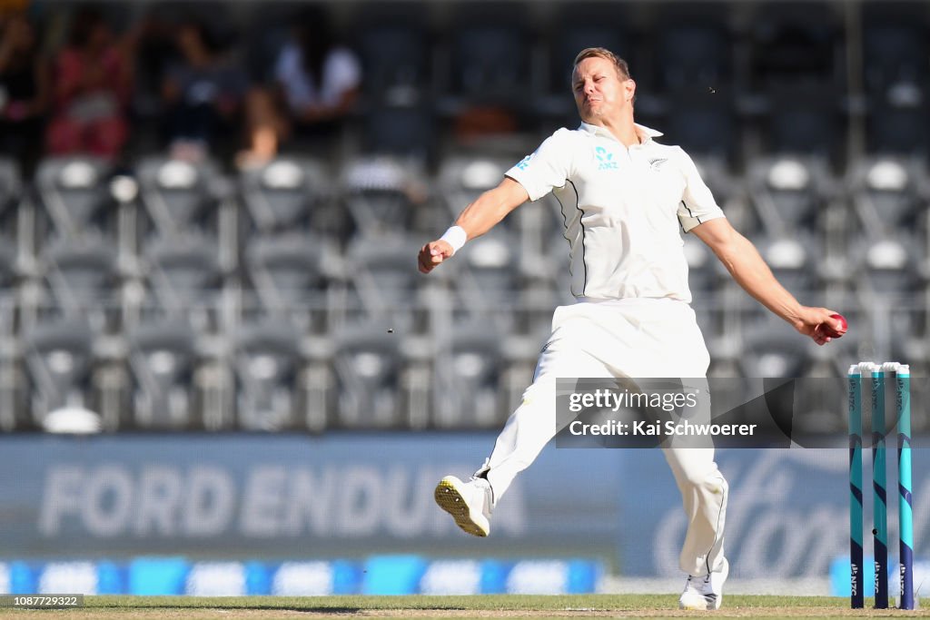 New Zealand v Sri Lanka - 2nd Test: Day 4