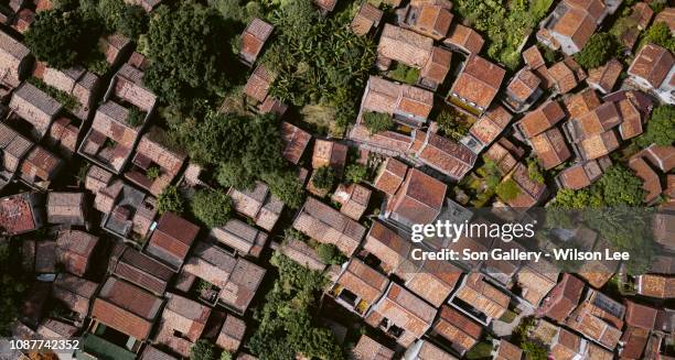 ancient chinese village - 中国 stock pictures, royalty-free photos & images