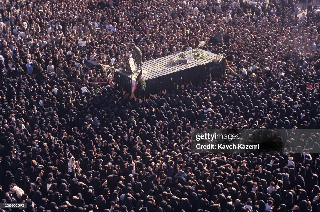 Mourning Khomeini