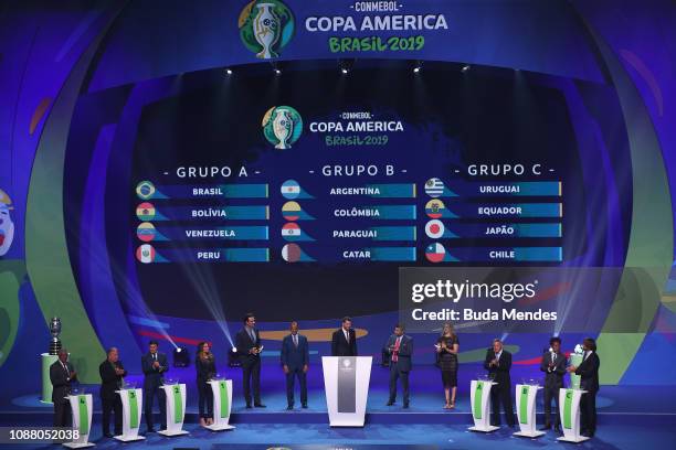 Former football players Francisco Maturana, Zico, Javier Zanetti, Marta, Cafu, Romerito, Ze Roberto and Diego Lugano present the final groups for...