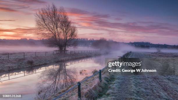red dawn over ware - hertford hertfordshire stockfoto's en -beelden