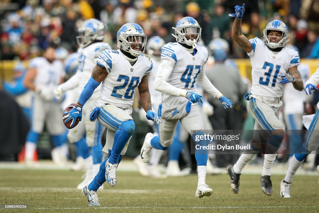 Detroit Lions v Green Bay Packers