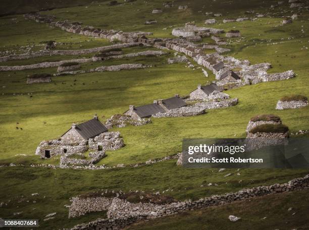 st. kilda, hirta, outer hebrides, scotland - st kilda stock-fotos und bilder