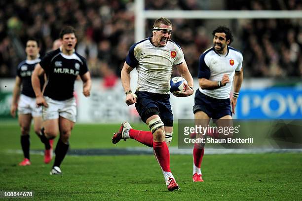 Imanol Harinordoquy of France breaks away to score a try during the RBS 6 Nations Championship match between France and Scotland at the Stade De...