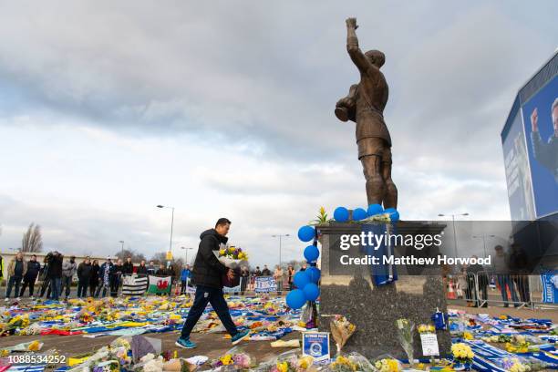 Cardiff City CEO Ken Choo visits tributes at the Cardiff City Stadium on January 25, 2019 in Cardiff, Wales. Emiliano Sala is one of two people who...