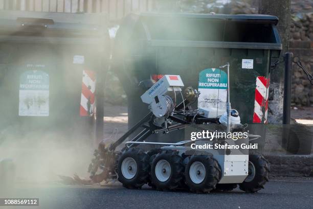 Detail of anti-explosive robot exploding the suspect package during a false alarm bomb package for a suspicious bag in Porta Palatina area in Turin....