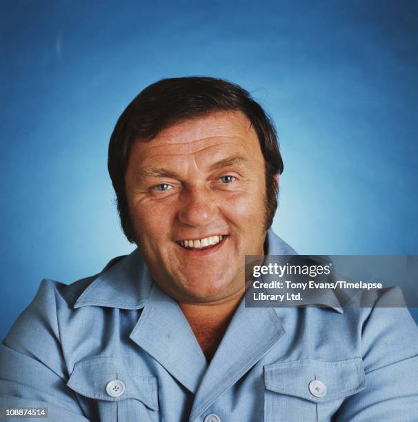 English comedian Les Dawson laughing, 1977.