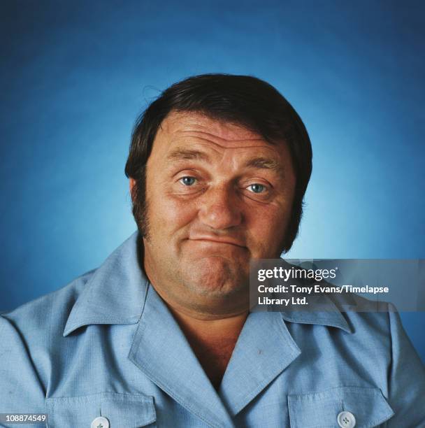 English comedian Les Dawson, 1977.