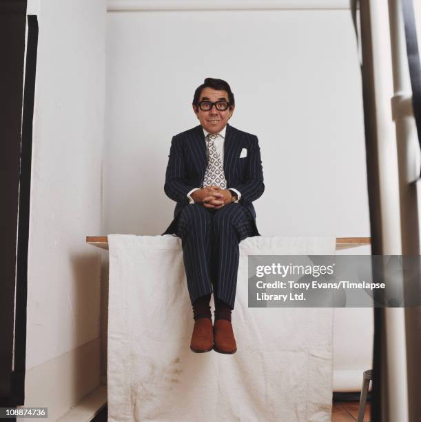 Comedian and actor Ronnie Corbett, 1974.