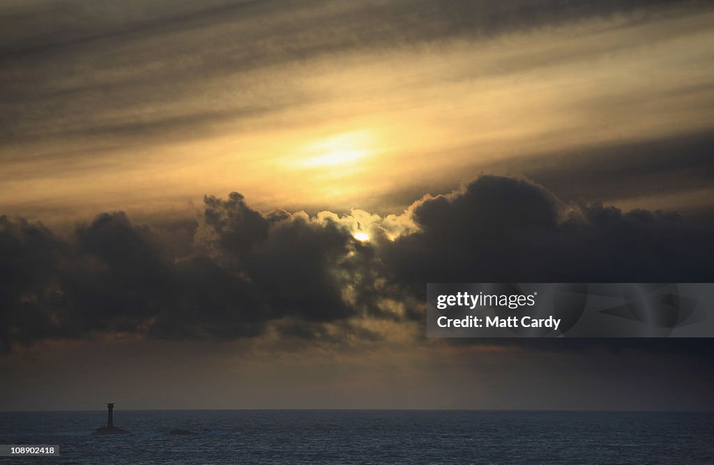 Cornwall Enjoys Warm Weather After The Harsh Winter