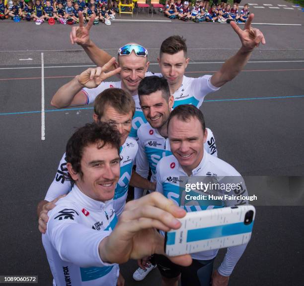 Geraint Thomas, Chris Froome, Wout Poels, Ian Stannard, Vasil Kiriyenka and Lukasz Wisniowski take a selfie infront of Maindy Flyers on September 1...