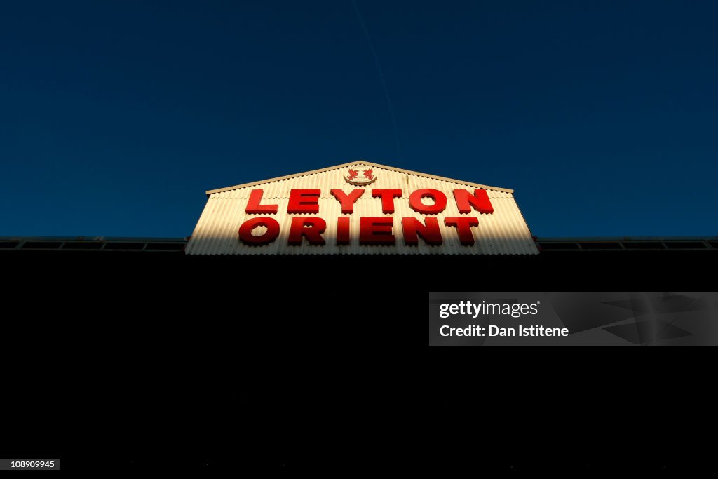 Leyton Orient v Swindon Town - npower League One