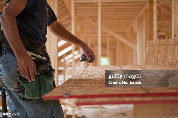 17 Snapped String Stock Photos, High-Res Pictures, and Images - Getty ...