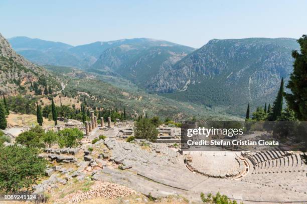 the ancient theatre at delphi, greece - templo de apolo naxos imagens e fotografias de stock