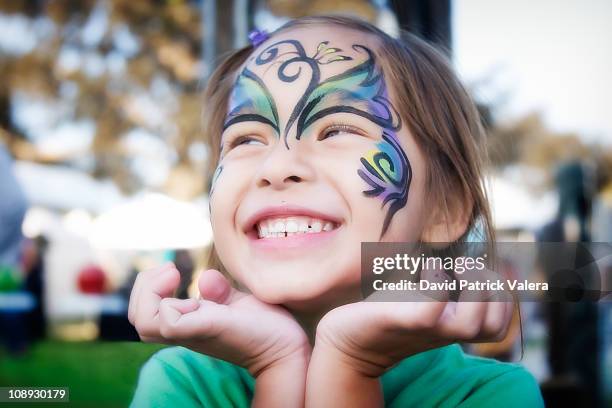 happiness - geschminkt gezicht stockfoto's en -beelden