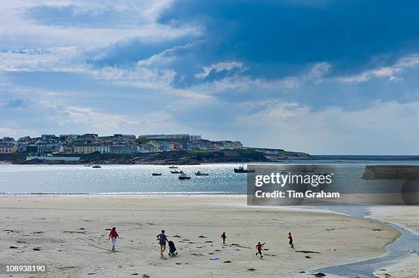 Kilkee Ireland Kilkee Photos and Premium High Res Pictures - Getty Images