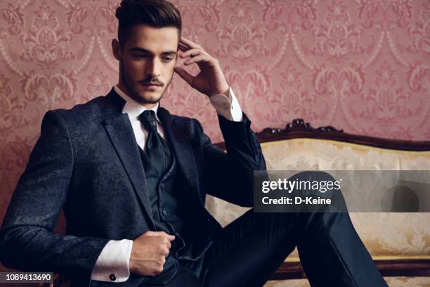 24 178点のダンディー 男性のストックフォト Getty Images 24 178点のダンディー 男性のストックフォト Getty Images