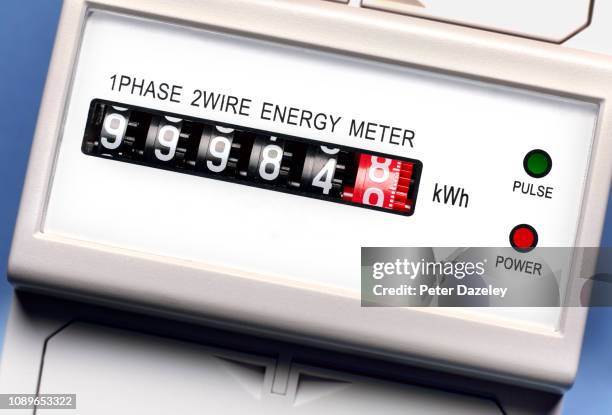 energy meter, close up,time to swap energy suppliers - meter foto e immagini stock