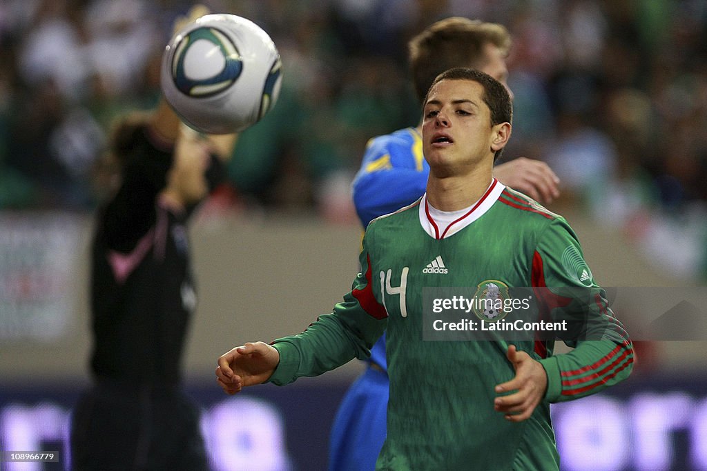 Mexico v Bosnia - Friendly Match