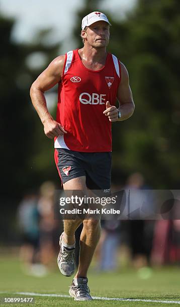 Craig Bolton runs laps of the oval during a Sydney Swans Intra-Club AFL trial match at Lakeside Oval on February 11, 2011 in Sydney, Australia.