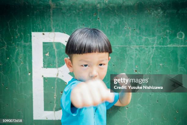 a boys who eat ice cream - funny boxing bildbanksfoton och bilder