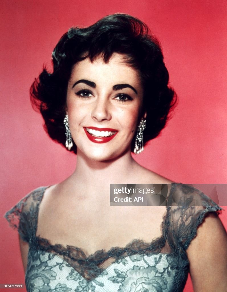 Portrait of Elizabeth Taylor in the 1950's