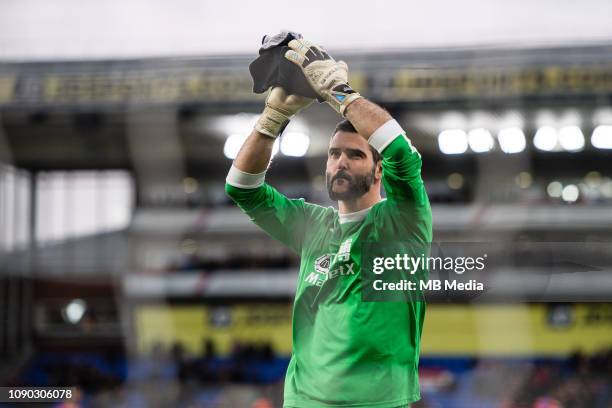 Julián Speroni of Crystal Palace reaction during the FA Cup Fourth Round match between Crystal Palace and Tottenham Hotspur at Selhurst Park on...